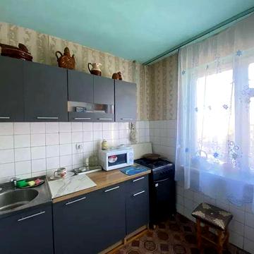 Ярослава Івашкевича вул., 5