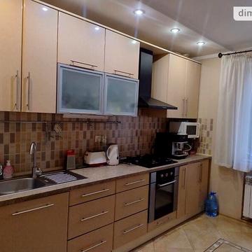 Продаж 3к Квартира Лялі Ратушної вулиця