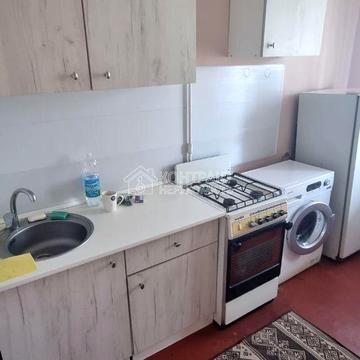 Гвардійців-Широнінців вул., 112