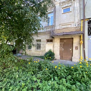 Микитинський пров., 26