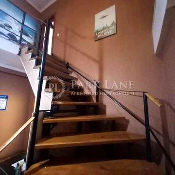 Продам 4-х.кімнатну 166кв.м. вул. Саперно- Слобідська,10 Голосіївський