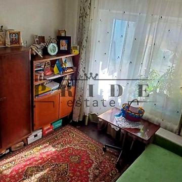 Продається 2-кімнатна квартира, вул. Ірини Бекешкіної 18Б, Воскресенка