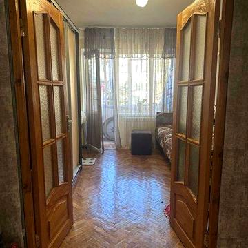 Продам 2-кімнатну квартиру, Ігоря Турчина.