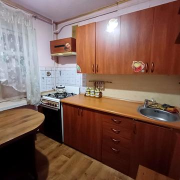 Бригади Хартія вул., 40