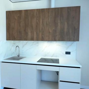 Двокімнатна квартира з ремонтом на Краснова в Кадор Сити