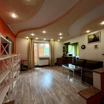 Авіаконструктора Антонова вул., 4-Б