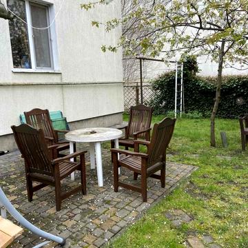 Дача Ковалевського вул., 140