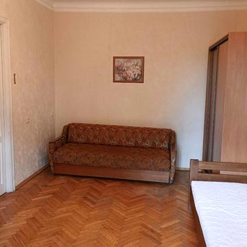 Василя Данилевича вул. (Толбухіна), 5