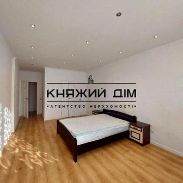 Михайла Максимовича вул. (Онуфрія Трутенка), 3-Г
