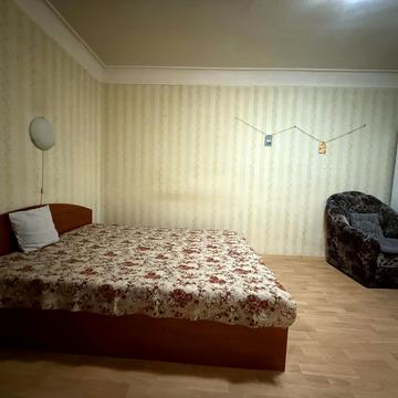 Миколи Шепелєва вул., 6