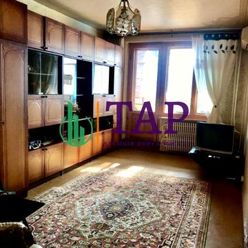 Перемоги просп., 75