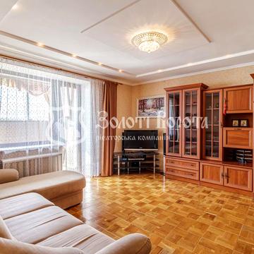 Соснова вул., 1
