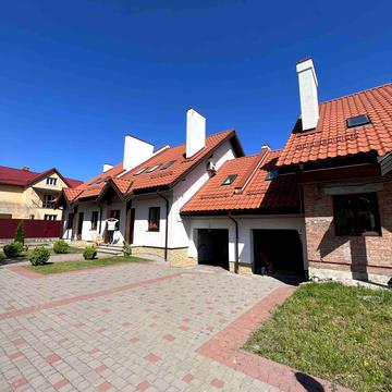 Романа Сушка вул., 21в