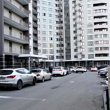 Патріарха Мстислава Скрипника вул., 40