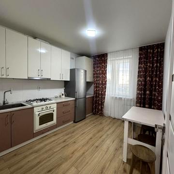 Богдана Хмельницького вул., 230а