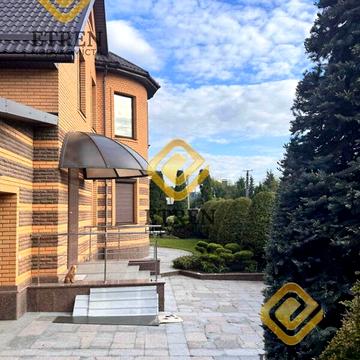 Продаж 4к Дім Ірпінська вулиця