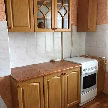 Довгострокова оренда 1к Квартира Шнеєрсона Менахем-Мендл вулиця