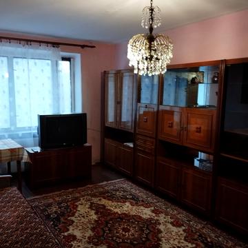 Академіка Корольова вул., 9