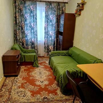 Отакара Яроша вул., 17