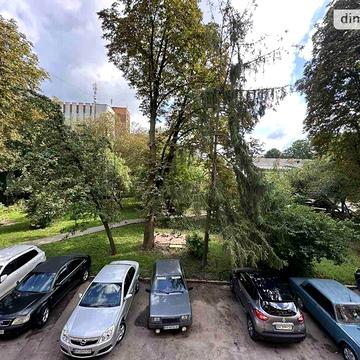 Довгострокова оренда 2к Квартира Камянецька вулиця