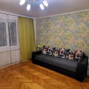 Симиренка вул., 34