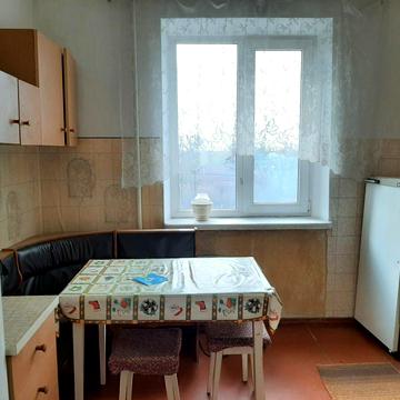 Кулика і Гудачека вул. (Макарова), 8