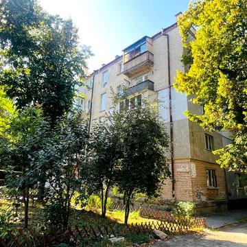 Олександра Поля просп. (Кірова), 102-Б