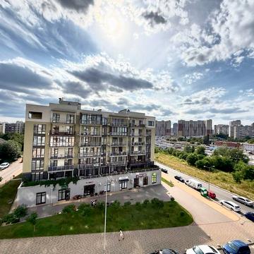 Сергія Данченка вул., 28