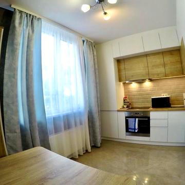 Лісківська вул., 24