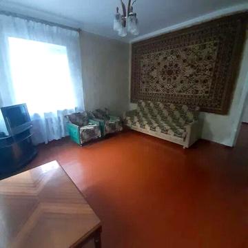 Продаж 5к Дім Першого Травня вулиця