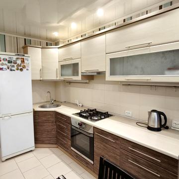 Академіка Проскури вул., 3