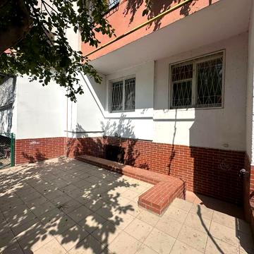 Палубна вул., 9/1