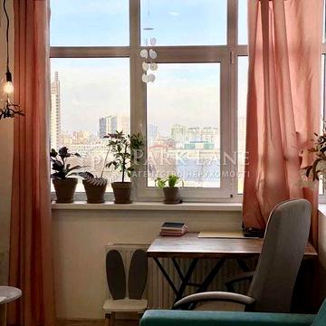 Продаж 2 К Квартири з ремонтом вул Освіти 16 Продаж БЕЗ%