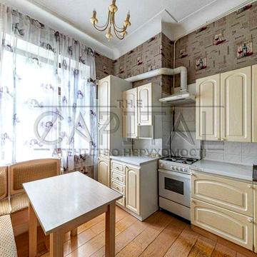 Продаж квартири в центрі/2к/46м2/4 поверх/Лисенка/Золоті Ворота/ремонт