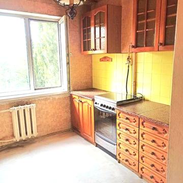 Метро Нивки, Святошин, вул.Мрії, продам 2-кімнатна роздільна ліфт