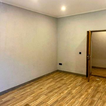 Простора квартира 65 м² на вул.Максима Токарева 4, Солом’янський район