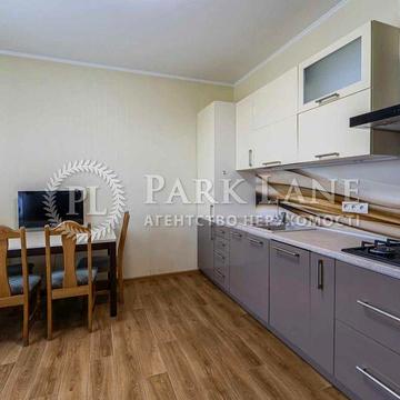 Продам 2-х.кім.Сталінку72кв.м.  Євроремонт вул. Краківська,7 Соцмісто