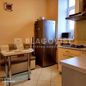 Продаж 2К квартири Центр, ст.М "Палац спорту",  "Олімпійська";