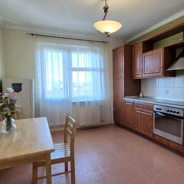 Гришка 8, Позняки, Осокорки, Харківська