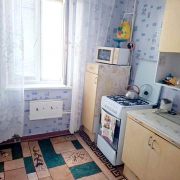 Лазурна вул., 16