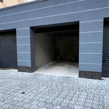 Приозерна вул., 34