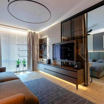 Князя Романа Мстиславича вул. (Генерала Жмаченка), 28