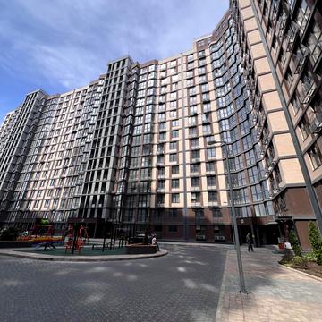 Прохоровська вул., 40