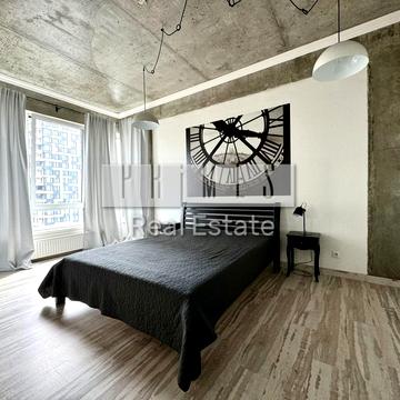 Ділова вул. (Димитрова), 4