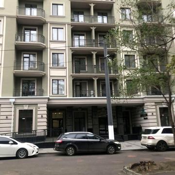 Карантинна вул., 22