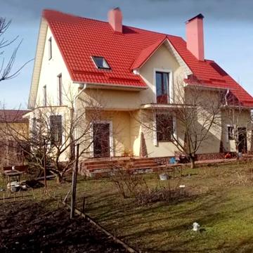 Центральна вул.