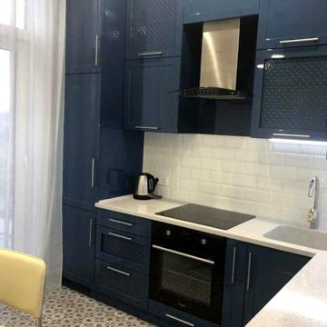 Героїв Дніпра вул., 4