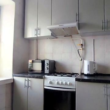 Довгострокова оренда 1к Квартира Запорізька (Петра Запорожця) вулиця