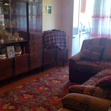 Продам 3 кв район Дендропарк 4/5 ,42000.торг