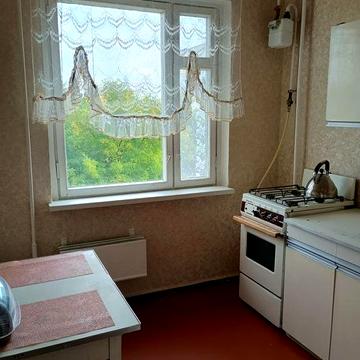 Здається 3 кімнатна квартира Руставі